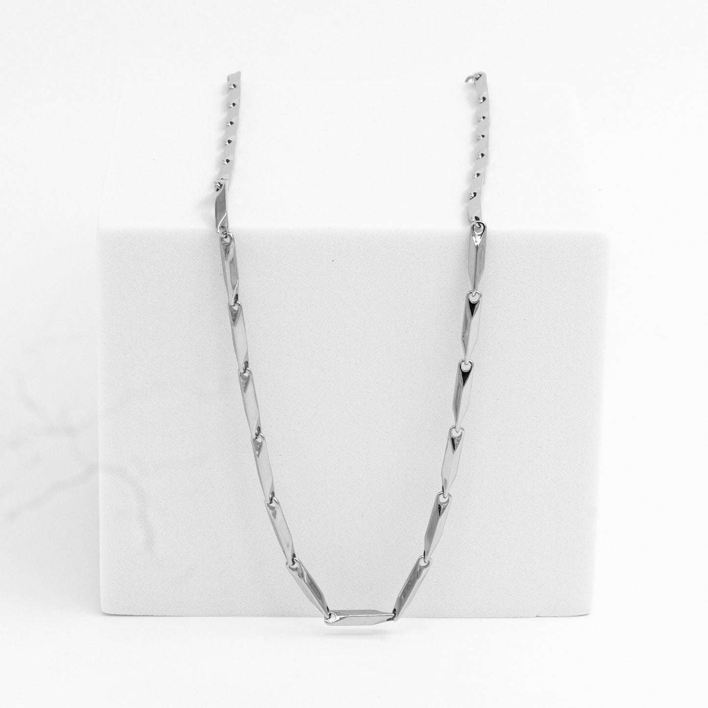 Stylish & Trendy Chain