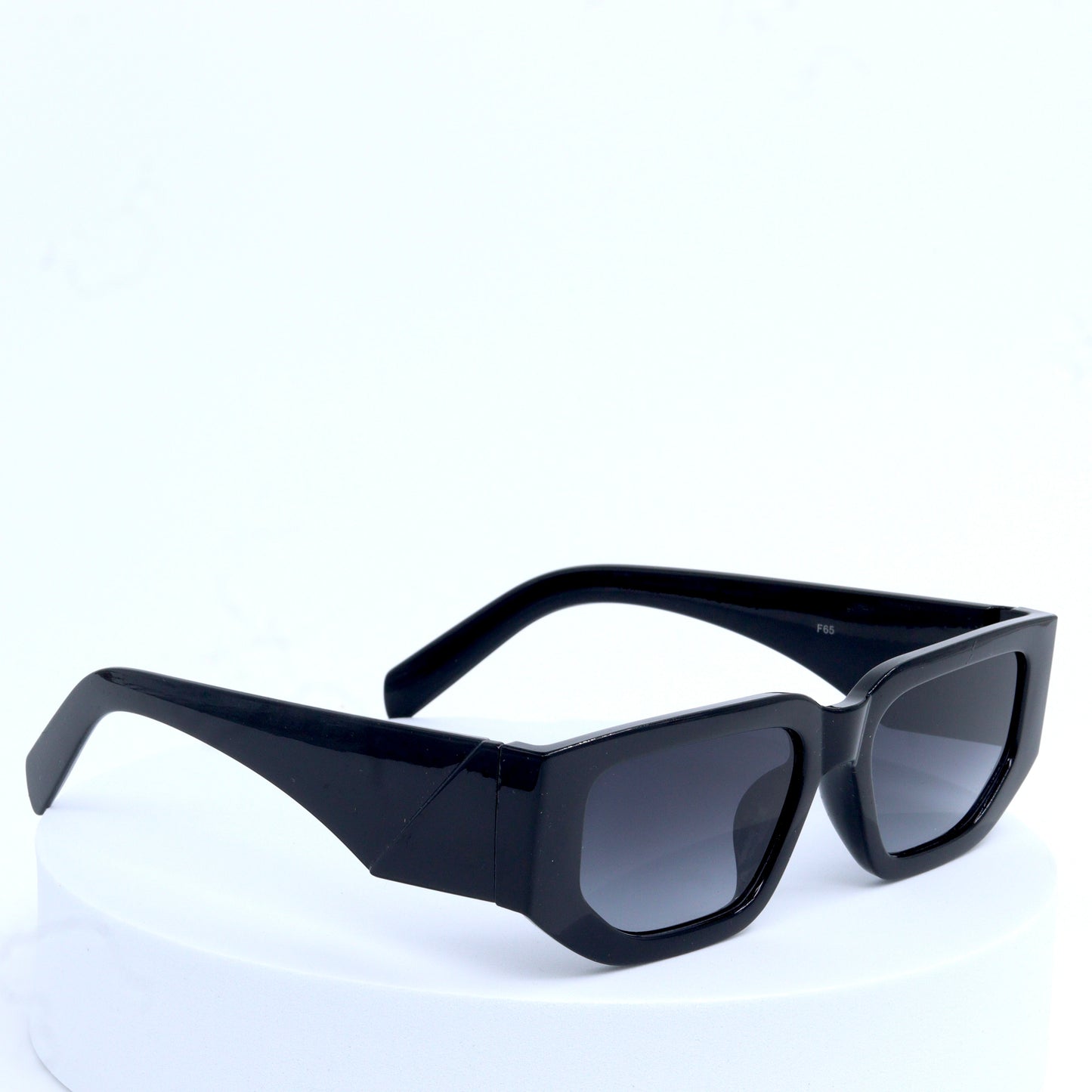 Trendy Unisex Black Sunglasses