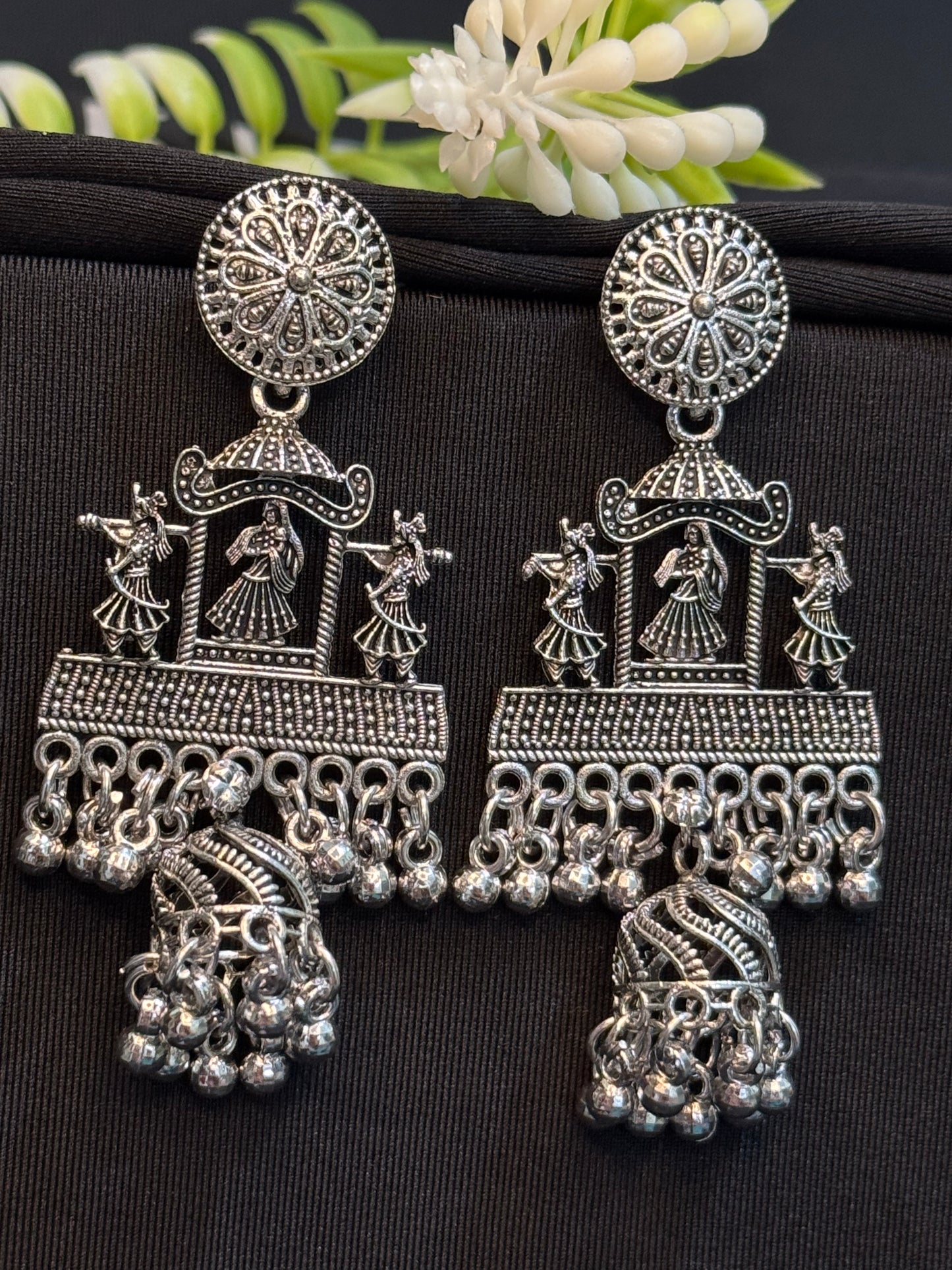 Oxidized Silver Polish Doli Dulhan Design Earring