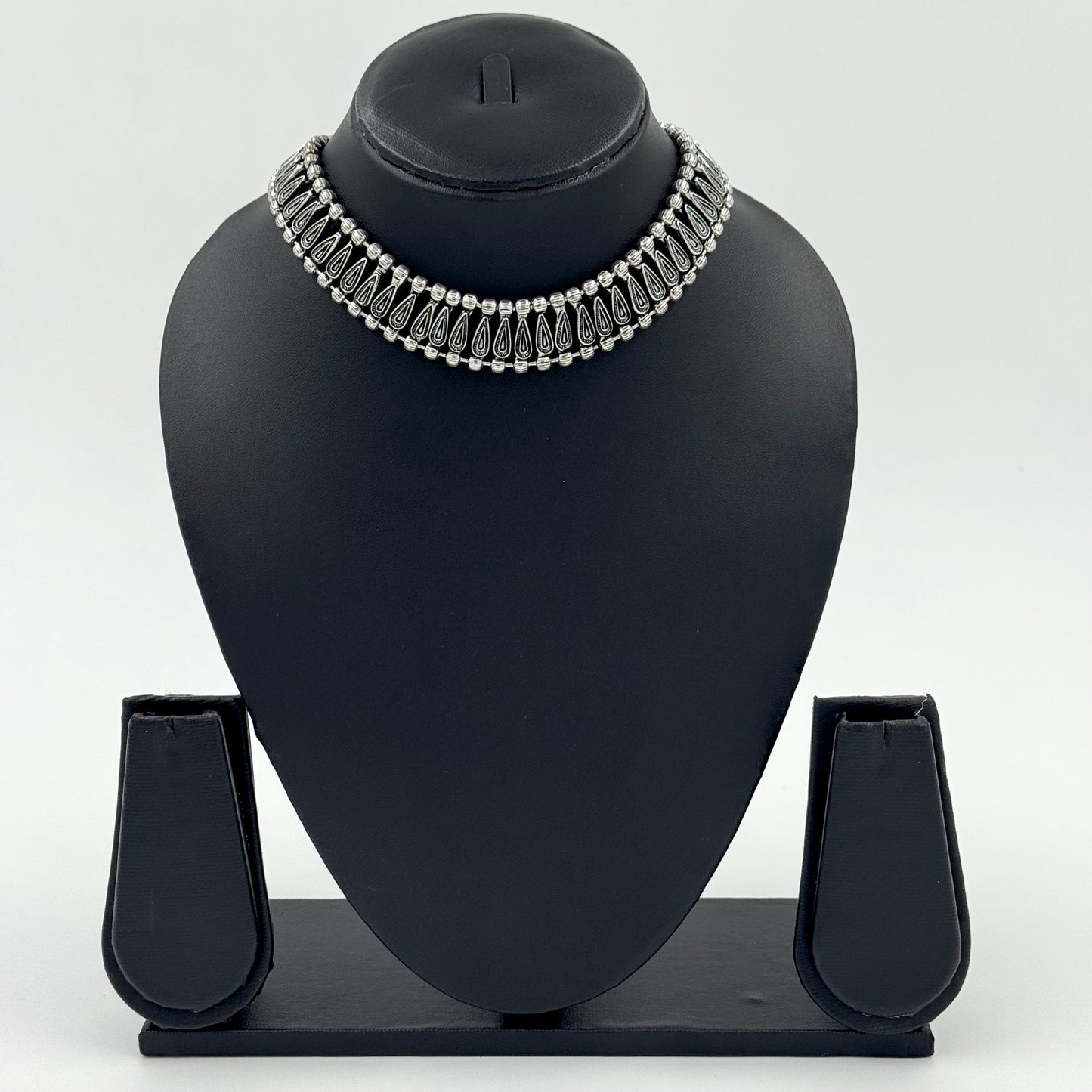 Women's Latest Design Silver Oxidized Necklace