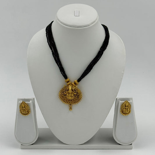 Designer Pendant Set