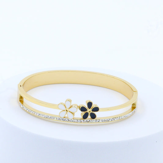 High-Quality Stainless-Steel Anti Tarnish Kada/Bangle for girls/women
