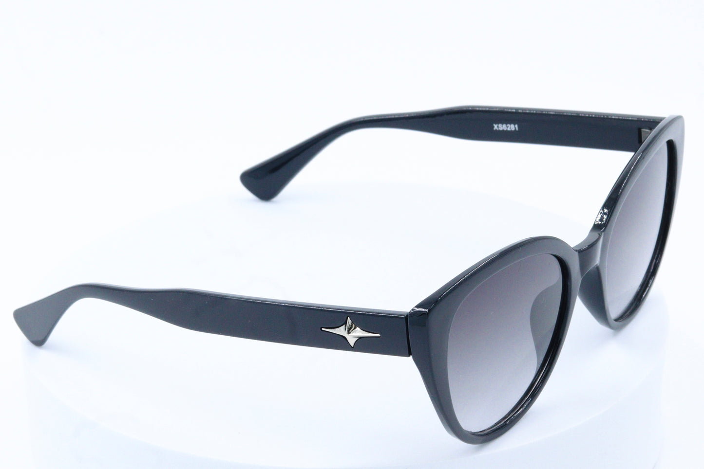 Trendy Women Cat-eye Black Printed Shade Sunglass